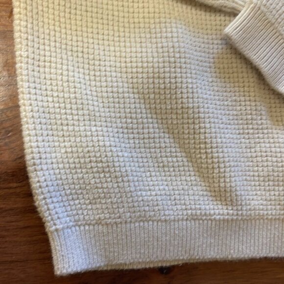 Zara baby size 9-12 month knit sweater in off—white - Picture 6 of 7